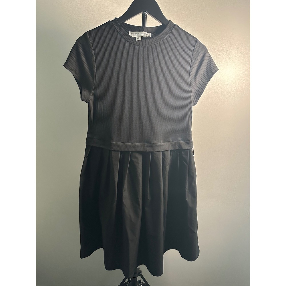 Emma &‎ Michele Black Ribbed Knit Mixed Media Pleated Skirt Dress Medium NWT